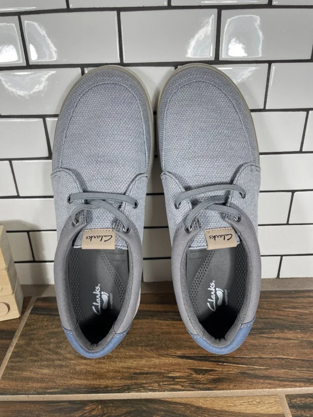 Clarks RelaxLite Lace Shoes Mens Size 10.5 Light Gray Casual Slip On Loafer